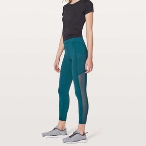 Lululemon Double Day Tight 28" Size 8